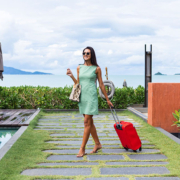 traveling-like-a-queen-the-unwritten-rules-every-sophisticated-female-traveler-must-know