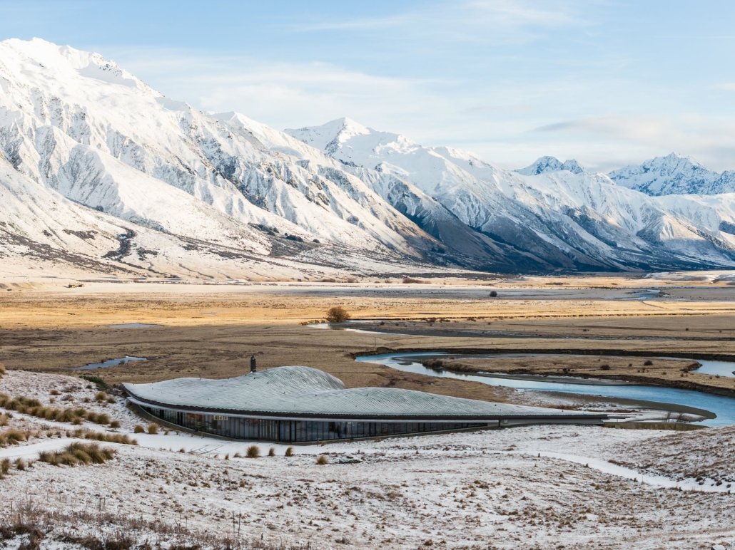 The Lindis Lodge on the Ahuriri Valley floor in daylight.